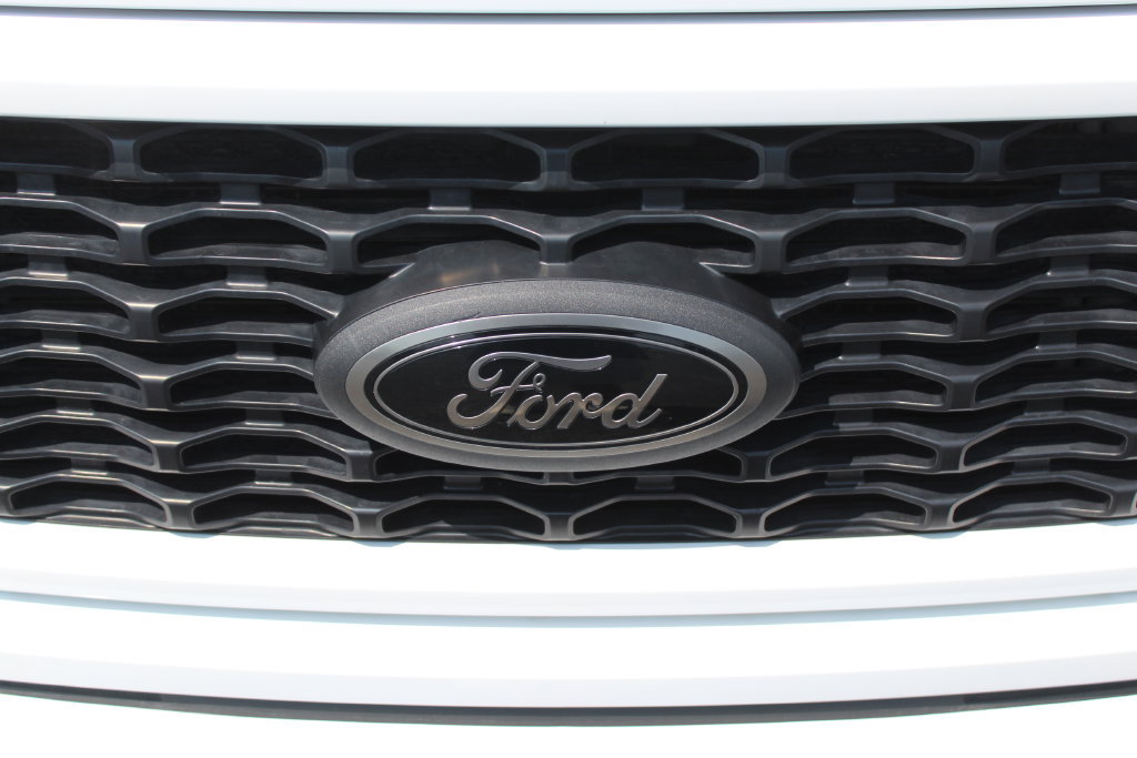 Used 2023 Ford F150 XL w/ STX Black Appearance Package AWD/4WD image 9