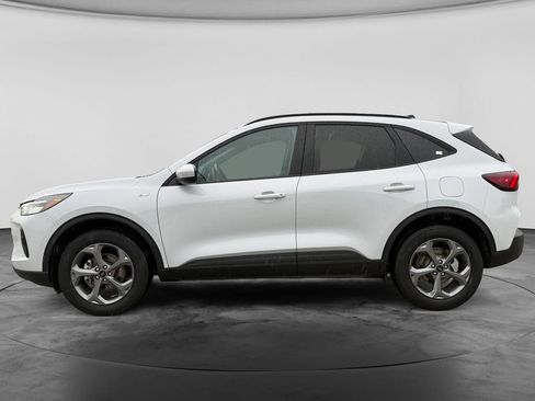 Used 2025 Ford Escape ST-Line Select AWD/4WD image 5