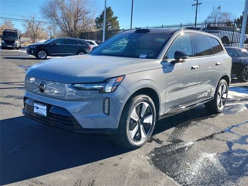 New 2025 Volvo EX90 Plus image 9