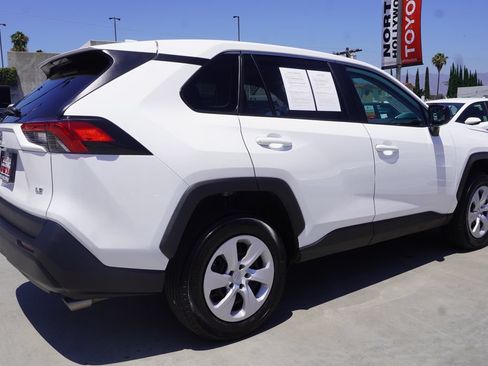 Used 2025 Toyota RAV4 LE FWD image 7