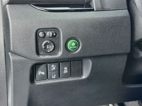 Certified 2022 Honda Pilot Elite image 10