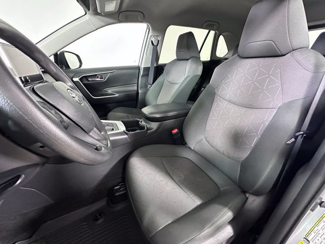 Used 2024 Toyota RAV4 XLE AWD/4WD image 11