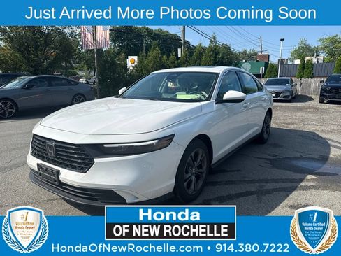 Used 2023 Honda Accord EX image 1