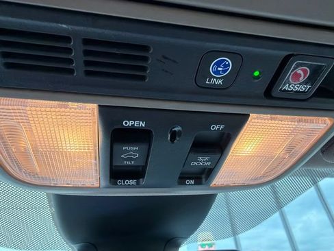 Used 2022 Honda Odyssey Touring image 13