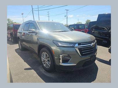 Used 2022 Chevrolet Traverse LT