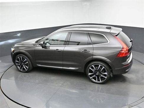Used 2023 Volvo XC60 B5 Ultimate w/ Protection Package Premier image 47