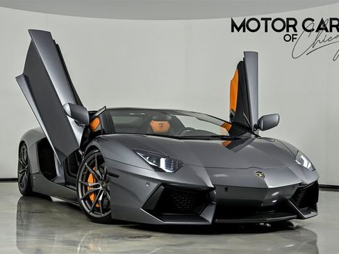 Used 2015 Lamborghini Aventador LP 700-4 AWD/4WD image 1