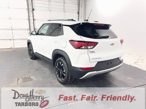 Used 2023 Chevrolet TrailBlazer LT image 6