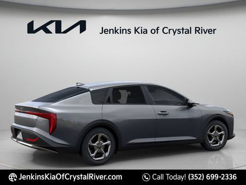 New 2026 Kia K4 FWD image 4