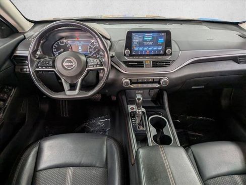 Used 2023 Nissan Altima 2.5 SR FWD image 23