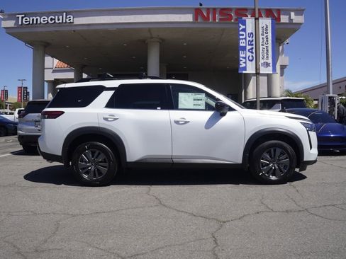 New 2026 Nissan Pathfinder SV FWD image 3