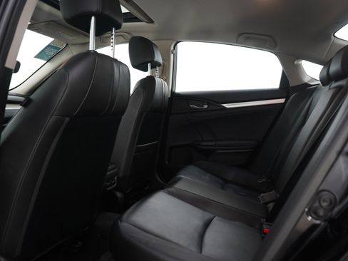 Used 2016 Honda Civic Touring image 17