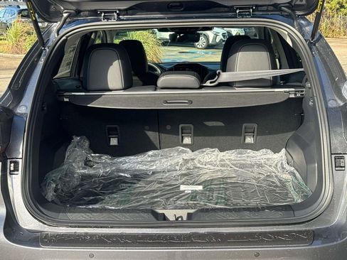 New 2025 Subaru Crosstrek 2.5i Limited w/ Crosstrek Mirror Package image 7