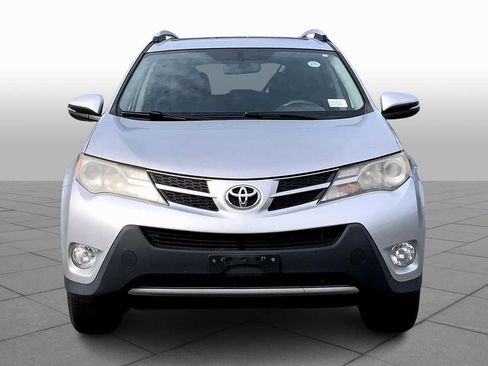 Used 2013 Toyota RAV4 XLE AWD/4WD image 4