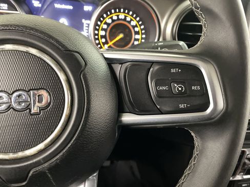 Used 2020 Jeep Gladiator Sport w/ Quick Order Package 24S AWD/4WD image 22