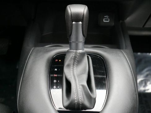 Used 2025 Honda HR-V LX image 20