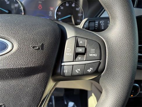 Used 2022 Ford Escape SE image 24