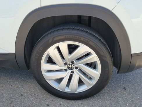Used 2023 Volkswagen Atlas Cross Sport SE image 10