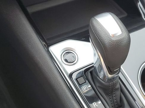 Used 2024 Nissan Altima 2.5 SV FWD image 20