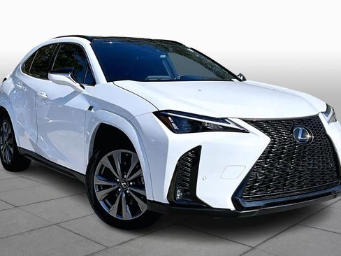 Used 2024 Lexus UX 250h F Sport image 2