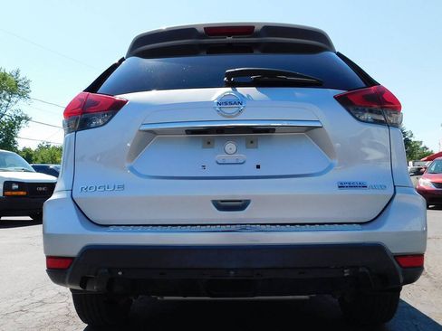 Used 2020 Nissan Rogue S w/ Special Edition Package AWD/4WD image 26