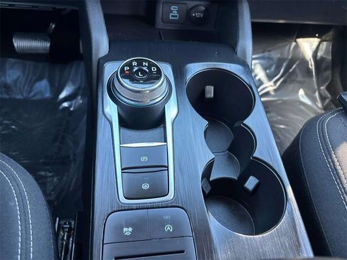 Used 2023 Ford Escape Active image 31
