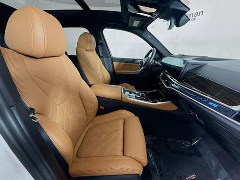 Used 2024 BMW X5 xDrive50e w/ M Sport Package image 30