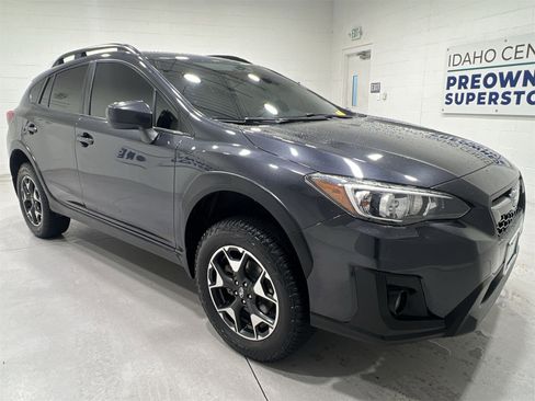 Used 2019 Subaru Crosstrek 2.0i Premium image 2