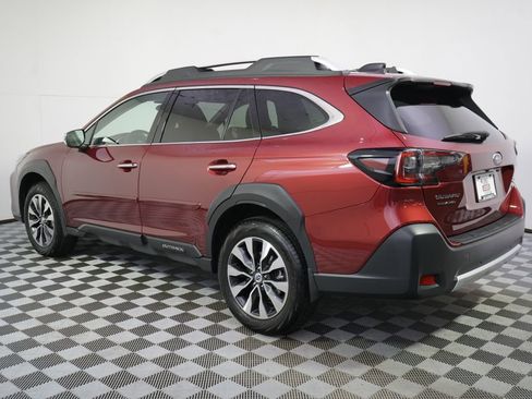 Used 2024 Subaru Outback Touring w/ Popular Package #2 AWD/4WD image 3