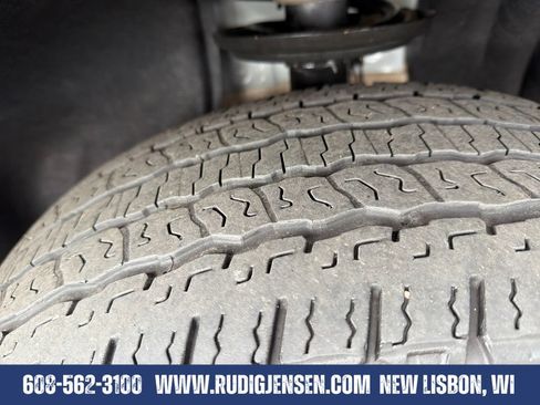 Used 2025 Chevrolet Traverse Z71 AWD/4WD image 27