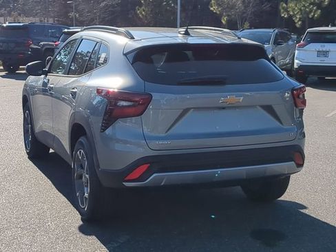 New 2026 Chevrolet Trax LT w/ Driver Confidence Package image 8