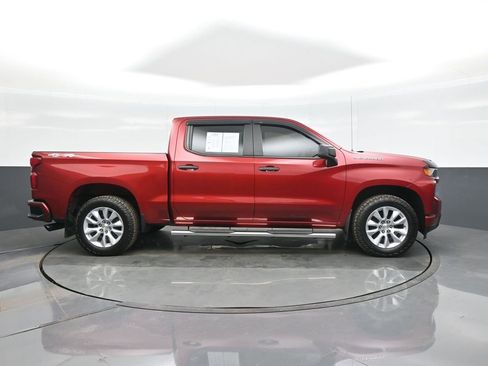 Used 2022 Chevrolet Silverado 1500 Custom w/ Safety Confidence Package image 8