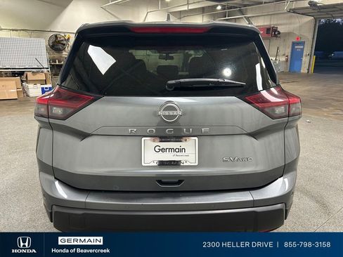 Used 2024 Nissan Rogue SV AWD/4WD image 7