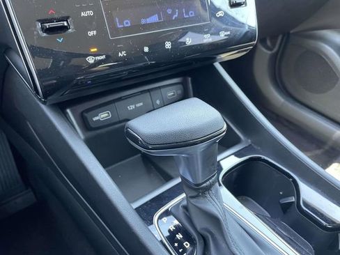 Certified 2024 Hyundai Tucson SEL FWD image 31