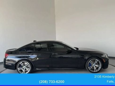 Used 2016 BMW M5 RWD image 9