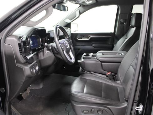 Used 2024 GMC Sierra 1500 SLT AWD/4WD image 24