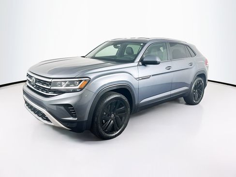 Used 2023 Volkswagen Atlas Cross Sport SE w/ Black Wheel Package FWD image 3