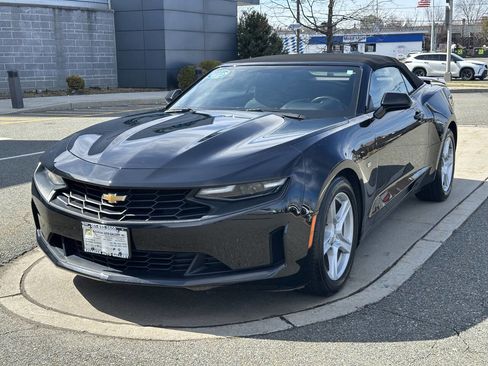 Used 2020 Chevrolet Camaro LT image 1