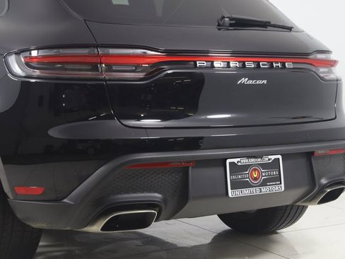 Used 2025 Porsche Macan image 29