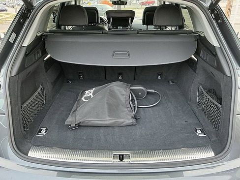 Used 2023 Audi Q5 e Premium Plus image 18