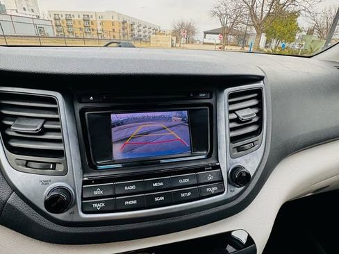Used 2016 Hyundai Tucson SE FWD image 12