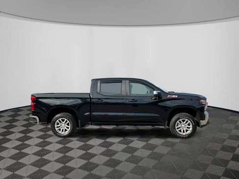 Used 2021 Chevrolet Silverado 1500 LT AWD/4WD image 8