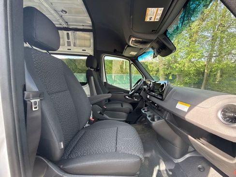 Used 2024 Mercedes-Benz Sprinter 3500 w/ Parking Package image 19