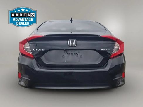 Used 2016 Honda Civic Touring image 6