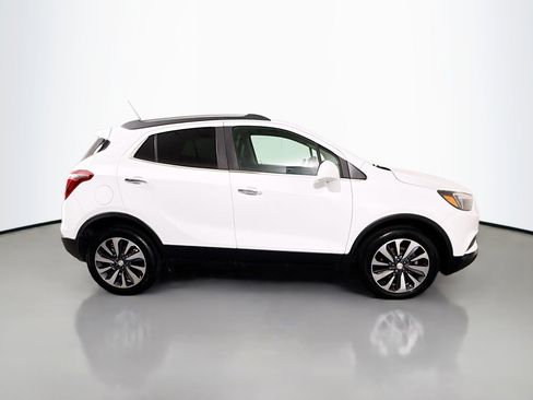 Used 2021 Buick Encore Preferred image 11