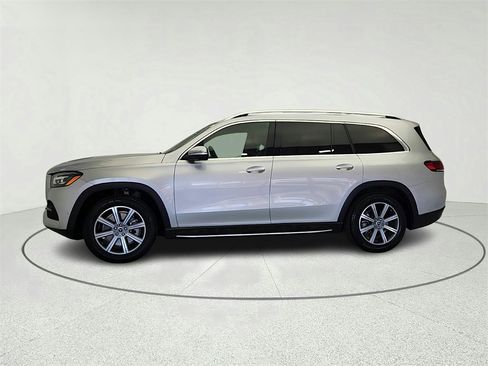 Used 2020 Mercedes-Benz GLS 450 4MATIC image 4