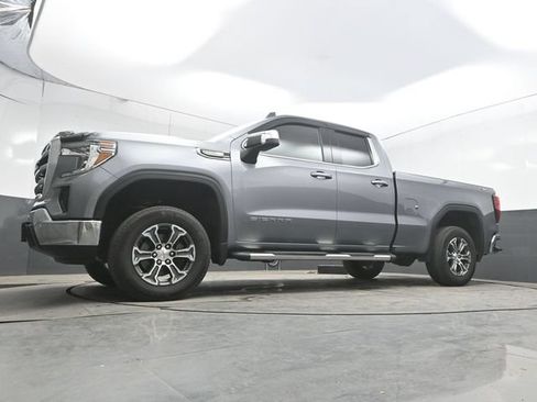 Used 2021 GMC Sierra 1500 SLE w/ X31 Off-Road Package AWD/4WD image 33