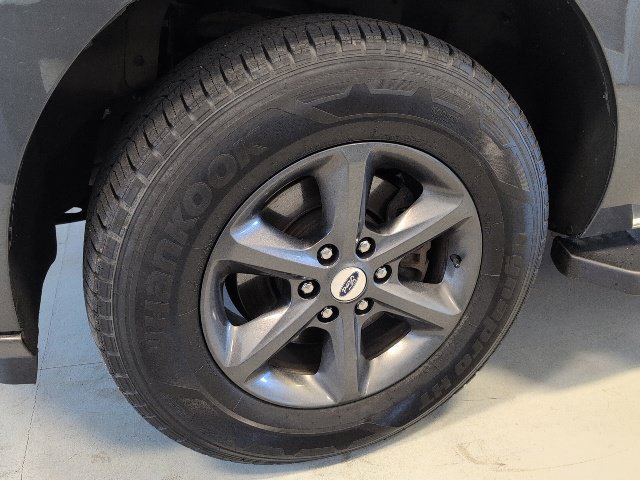 Certified 2020 Ford Expedition XLT w/ Equipment Group 202A AWD/4WD image 7