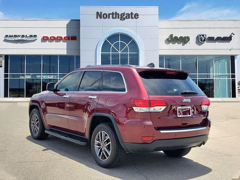 Used 2020 Jeep Grand Cherokee Limited RWD image 3