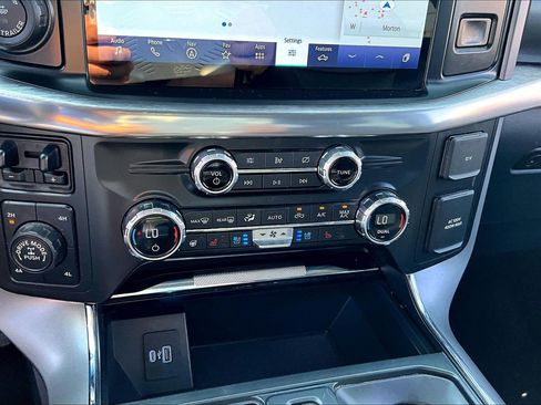 Used 2021 Ford F150 Lariat w/ Equipment Group 502A High AWD/4WD image 34